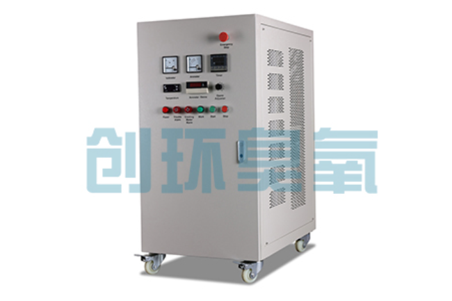 沧县冬季养殖场密闭消毒双赢方案：臭氧发生器在工厂化水产与畜牧场景的安全应用